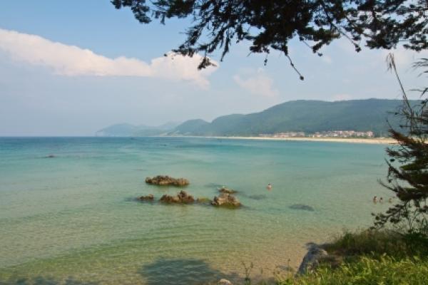 Coastline of Cantabria (Spain), near the tourist city of Noja. It's a place with fantastic beaches. Coastline of Cantabria (Spain), near the tourist city of Noja. It's a place with fantastic beaches.