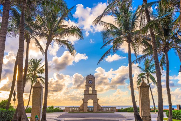 Clock on Worth Avenue, Palm Beach, Florida.