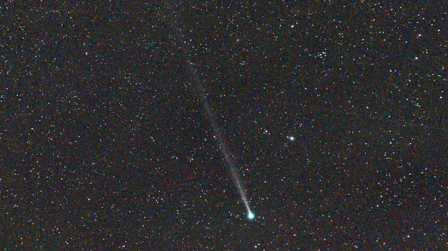 Photo of comet C/2025 R2 (SWAN), taken by Michael Mattiazzo on September 26, 2025.