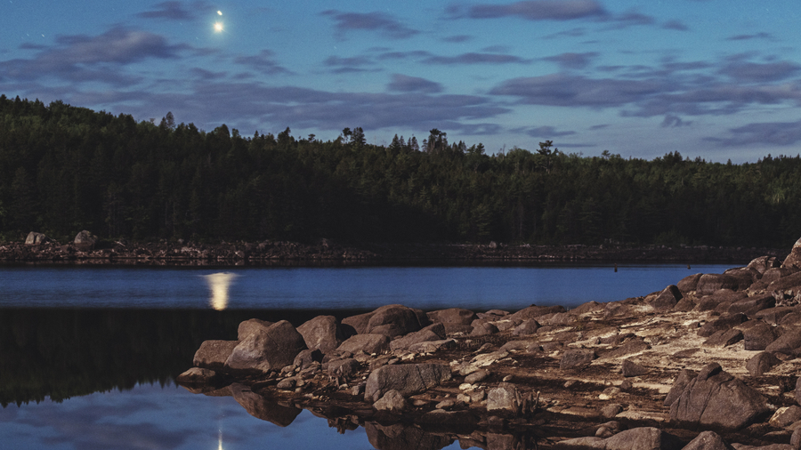 Conjunction of Venus and Jupiter in the evening sky, June 2015.