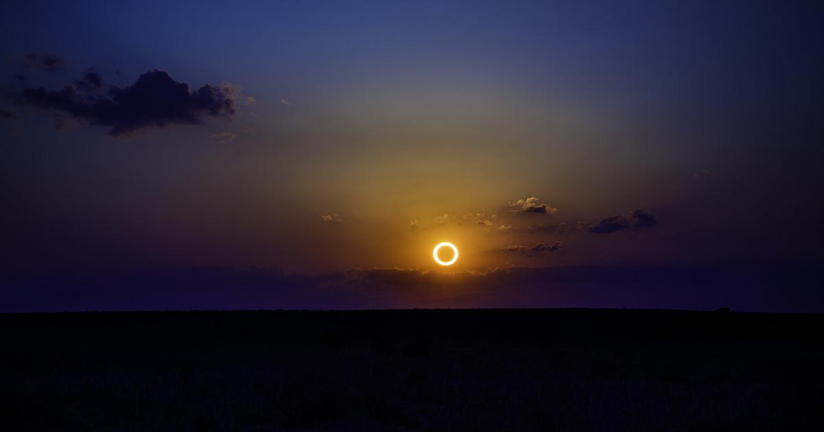 Annular Solar Eclipse - Sun & Moon