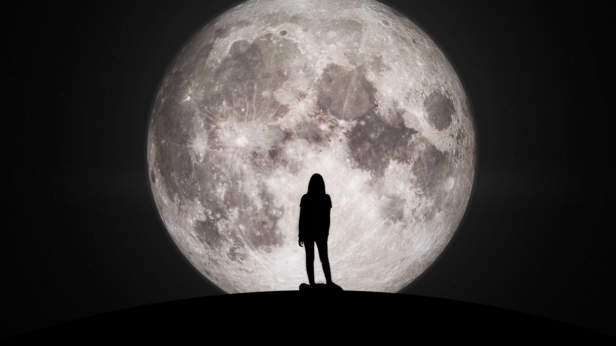 the-moon-effect-how-does-the-moon-affect-humans