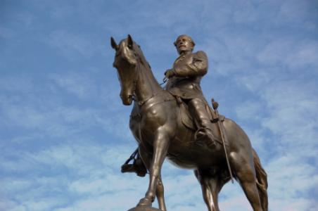 Statue of Robert E. Lee - Civil War General on the famous Monument Avenue of Richmond