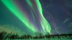 “Cannibal Solar Storm” Lights Up Skies