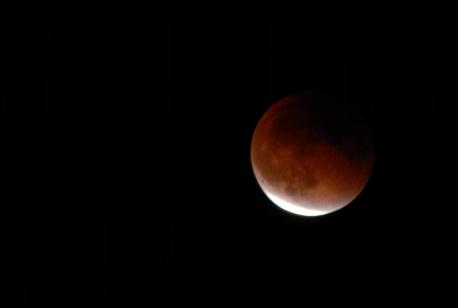lunar eclipse tonight california