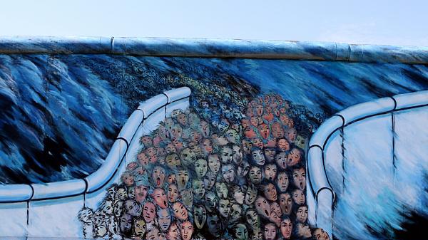 Graffito on the Berlin Wall