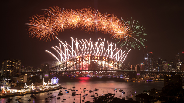 fireworks-night-sydney.jpg