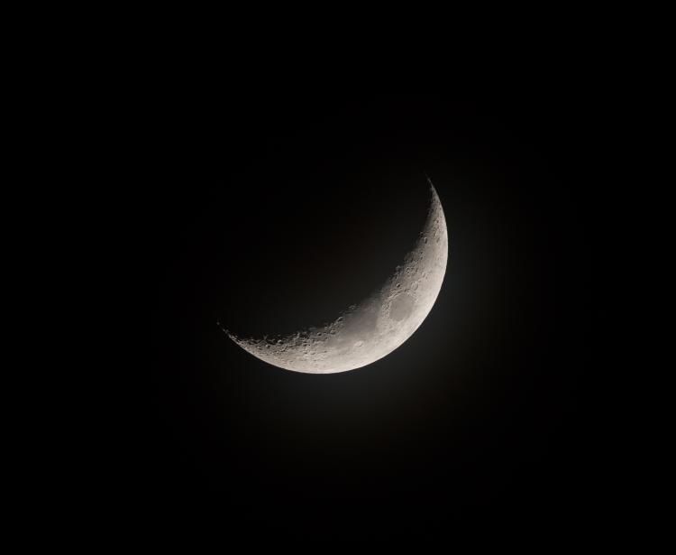 Waxing Crescent Moon marks countdown to Harvest Moon