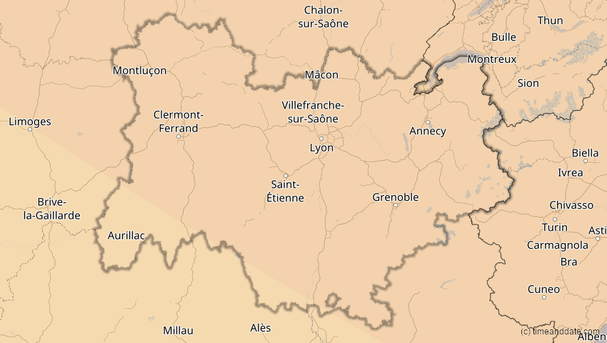 A map of Auvergne-Rhône-Alpes, Frankreich, showing the path of the 4. Jan 2011 Partielle Sonnenfinsternis